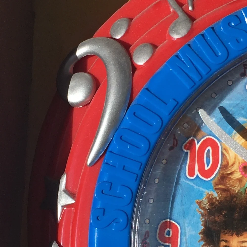FINAL MARKDOWN Disney high school musical wall clock nib